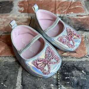 5 for $25🔥Rising Star Metallic Silver Butterfly Flats Baby Size 6-9‎ Months